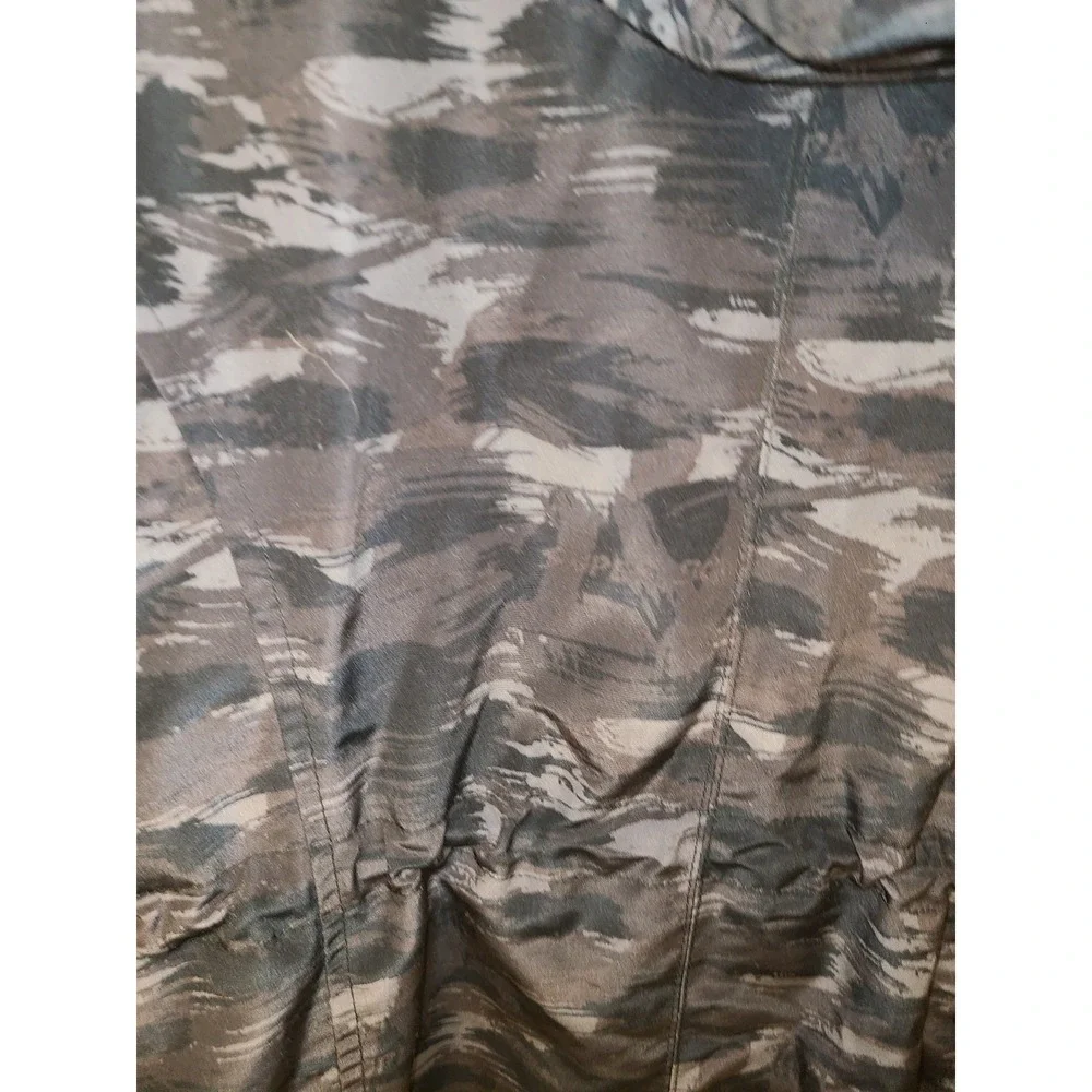 Super Bowl LV‎ NFL '21 Woman's Black Windbreaker Camouflage Jacket Size M Thumb
